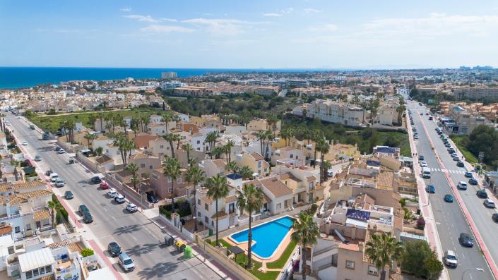 Image No.32-3 Bed House for sale