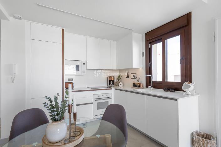 Image No.9-3 Bed Apartment for sale