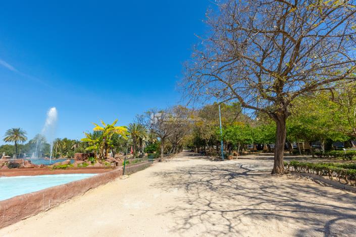 Image No.24-2 Bed Apartment for sale