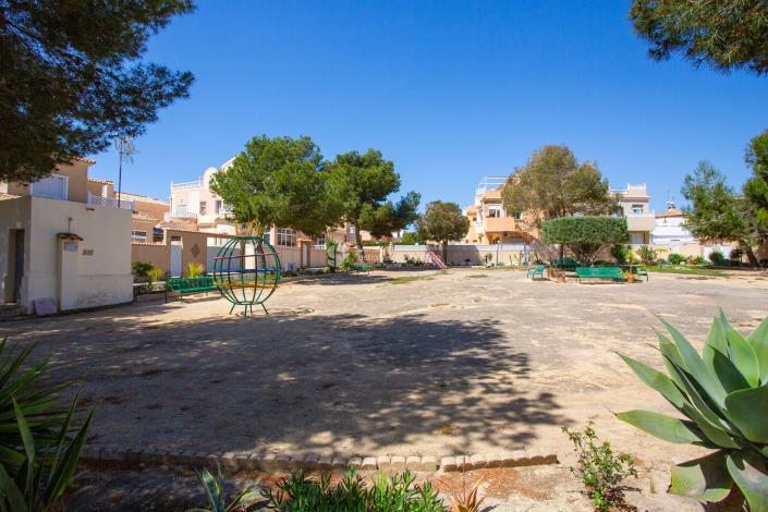 Image No.32-3 Bed Villa for sale