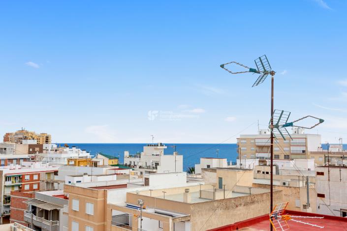 Image No.19-2 Bed Apartment for sale