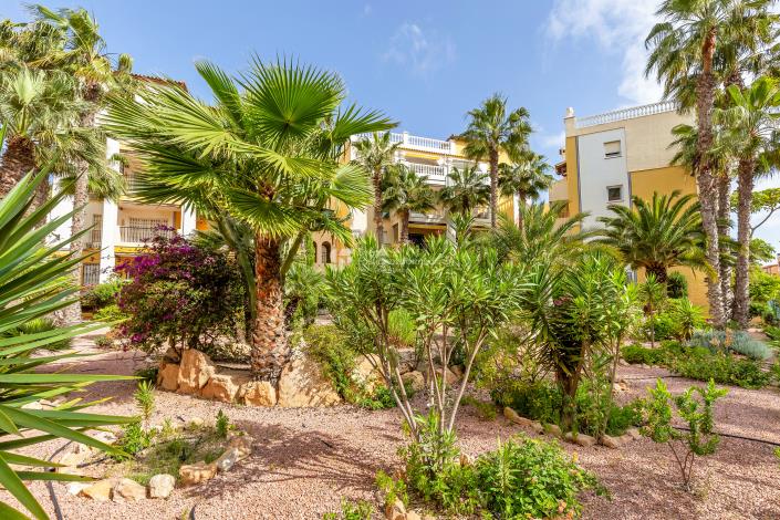 Image No.21-2 Bed Apartment for sale