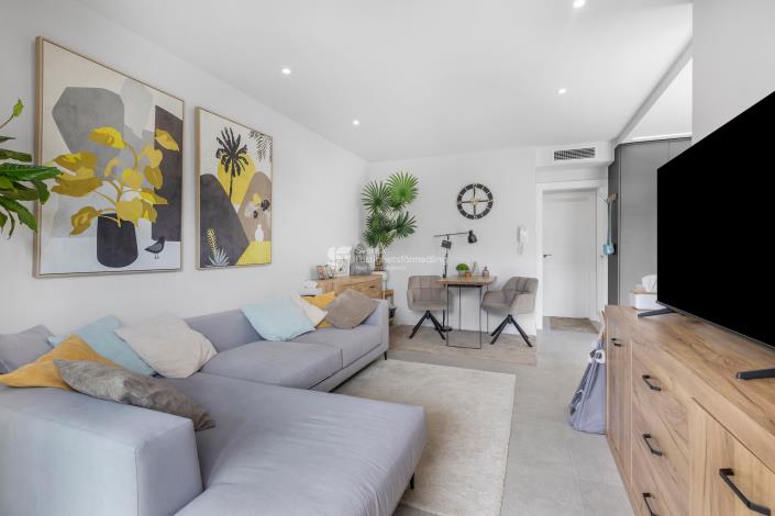 Image No.5-2 Bed Townhouse for sale