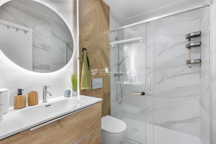 Image No.21-2 Bed Townhouse for sale