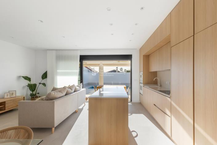 Image No.9-3 Bed House/Villa for sale