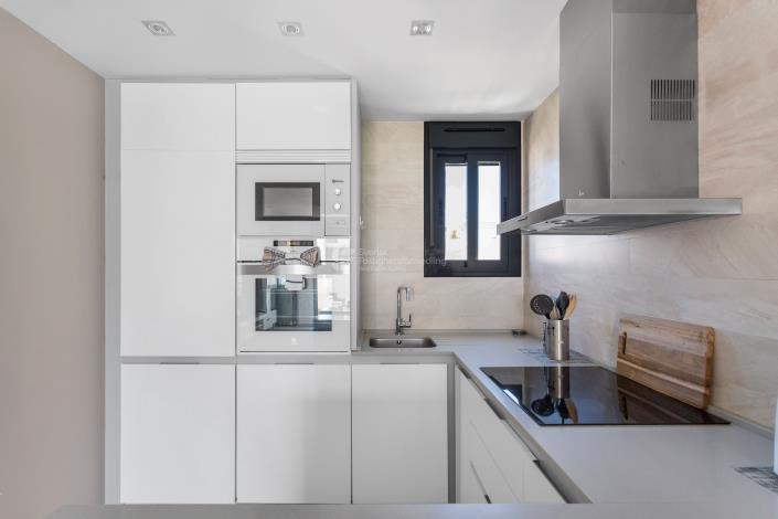 Image No.17-2 Bed Apartment for sale