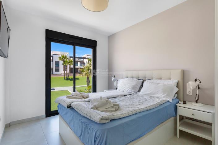 Image No.20-2 Bed Apartment for sale