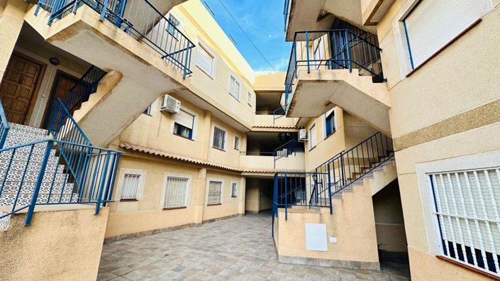Image No.1-2 Bed Apartment for sale