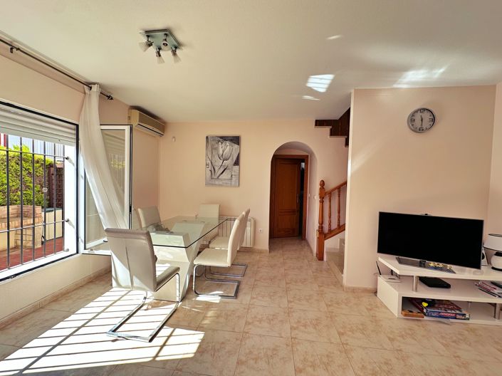 Image No.17-3 Bed Villa for sale