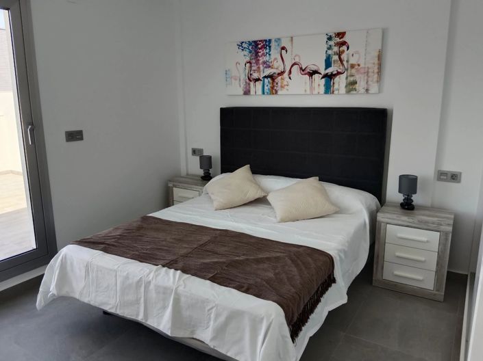 Image No.18-3 Bed Villa for sale