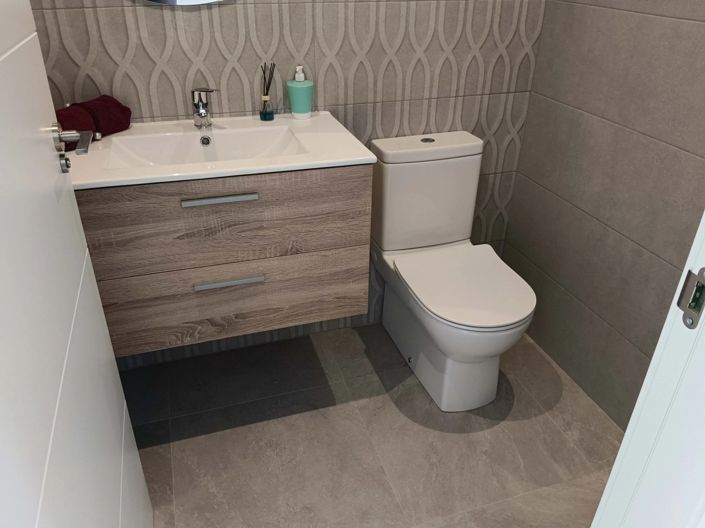 Image No.24-3 Bed Villa for sale