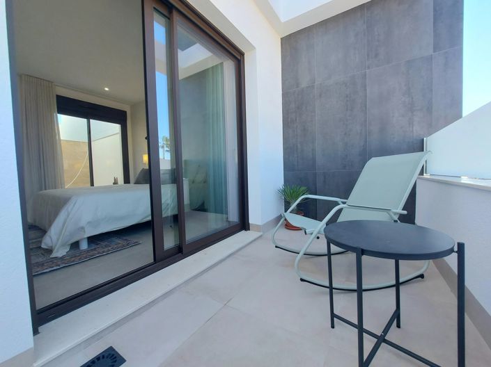 Image No.14-3 Bed Villa for sale