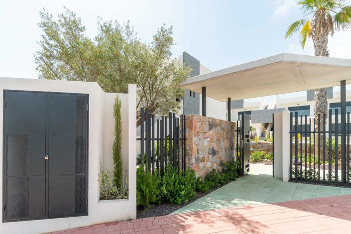 Image No.24-3 Bed Apartment for sale