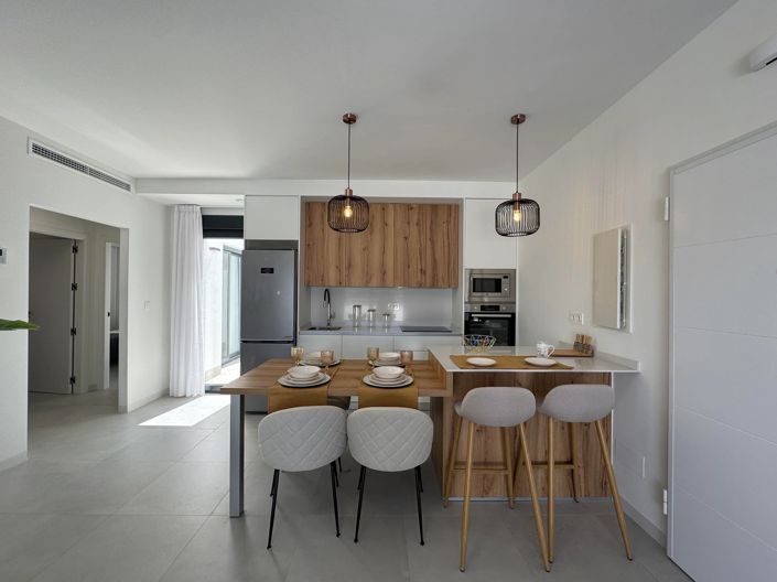 Image No.6-2 Bed Villa for sale