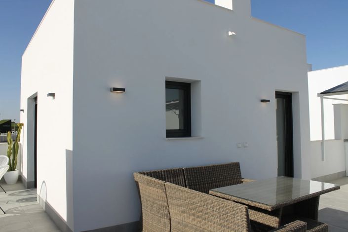 Image No.2-3 Bed Villa for sale