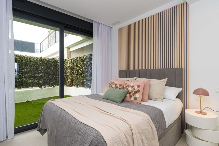 Image No.23-2 Bed Apartment for sale