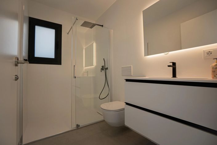 Image No.17-3 Bed Villa for sale