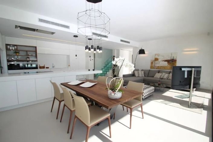 Image No.23-4 Bed Villa for sale