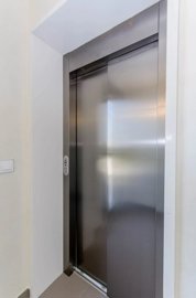 07b5b5b04d57fa2ebf0a9efee5f6ba99