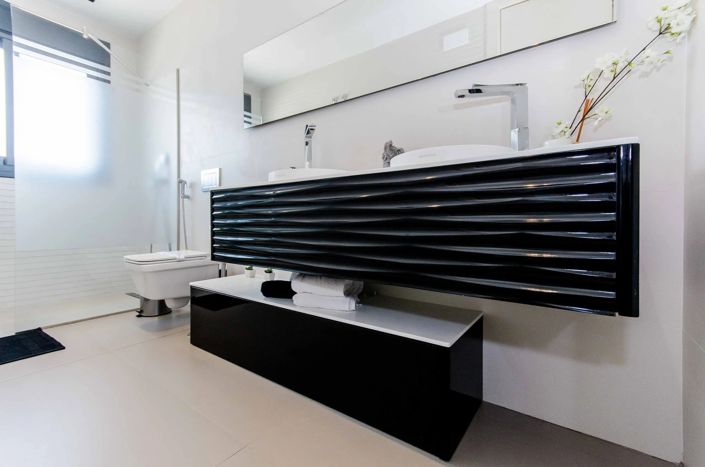 Image No.3-3 Bed Villa for sale