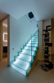 b795a2a20824e680bc520f36555b8e30