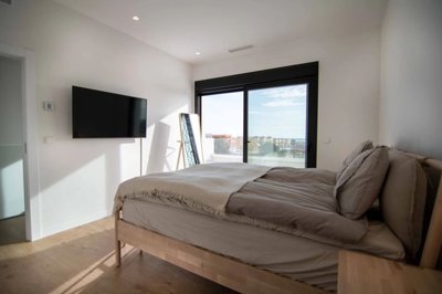 dec15e4169141cb0fa771c42ce403c7b