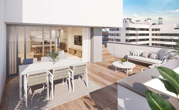 Image No.10-4 Bed Apartment for sale