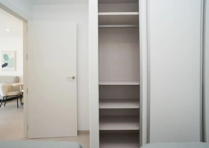 Image No.7-2 Bed Apartment for sale