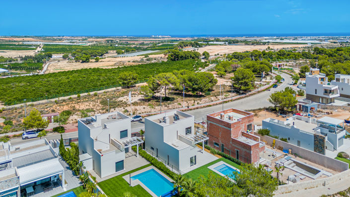 Image No.55-3 Bed Villa for sale