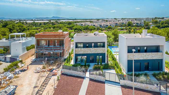 Image No.58-3 Bed Villa for sale