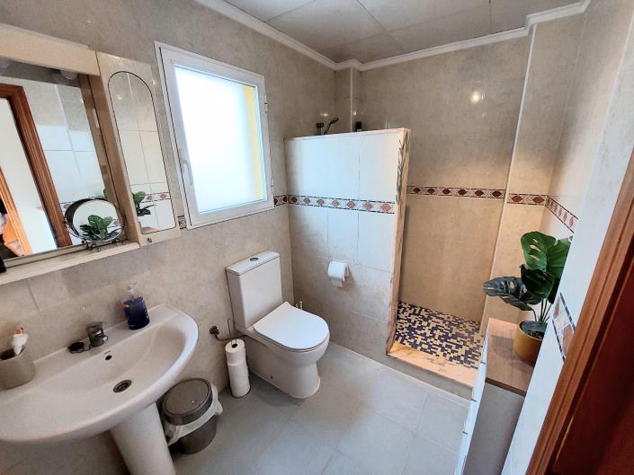 Image No.17-3 Bed House/Villa for sale