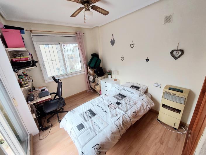 Image No.18-3 Bed House/Villa for sale