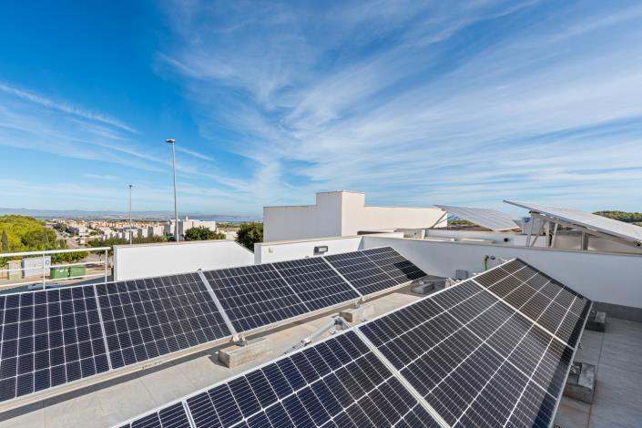 Image No.6-4 Bed House/Villa for sale