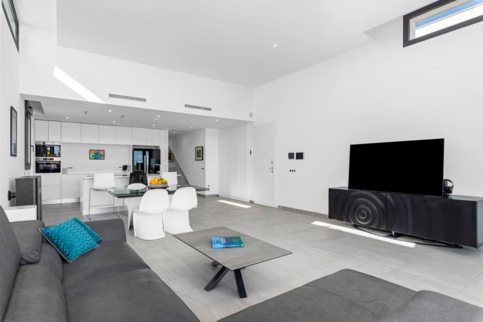 Image No.11-4 Bed House/Villa for sale