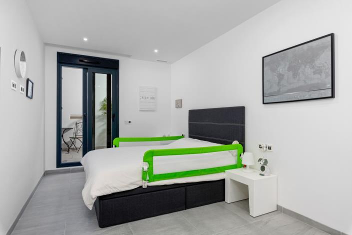 Image No.23-4 Bed House/Villa for sale