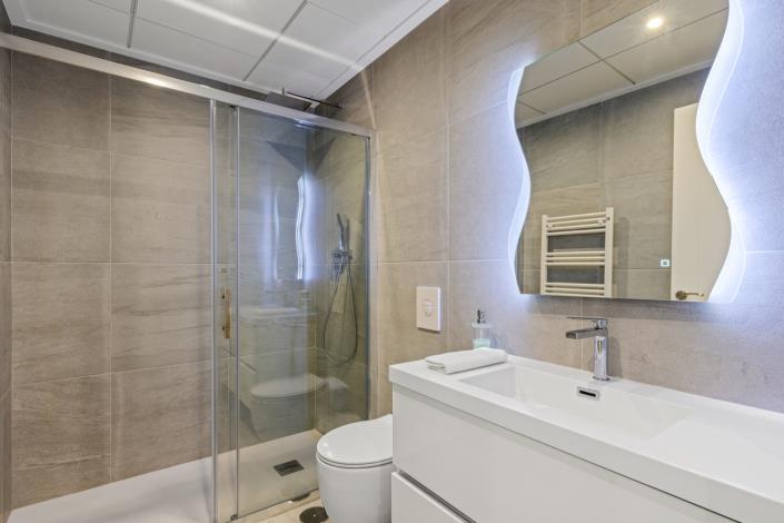 Image No.24-4 Bed House/Villa for sale