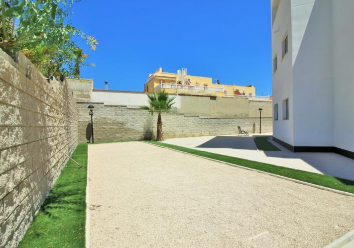 Image No.19-2 Bed Apartment for sale