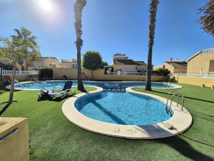 Image No.2-3 Bed House/Villa for sale