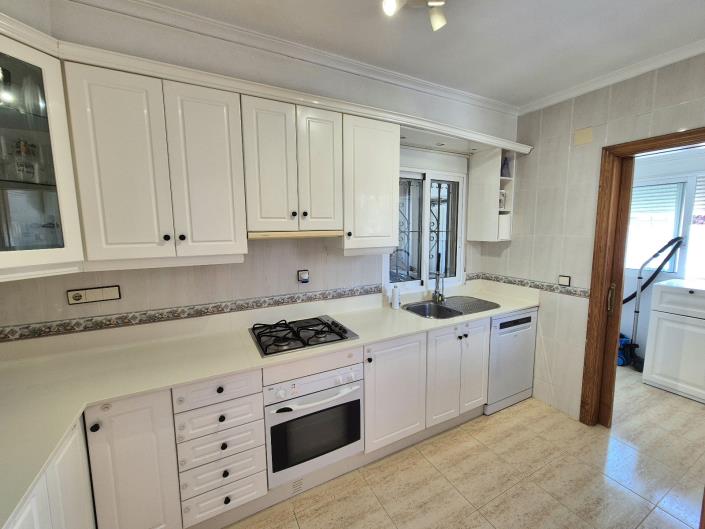 Image No.12-5 Bed House/Villa for sale