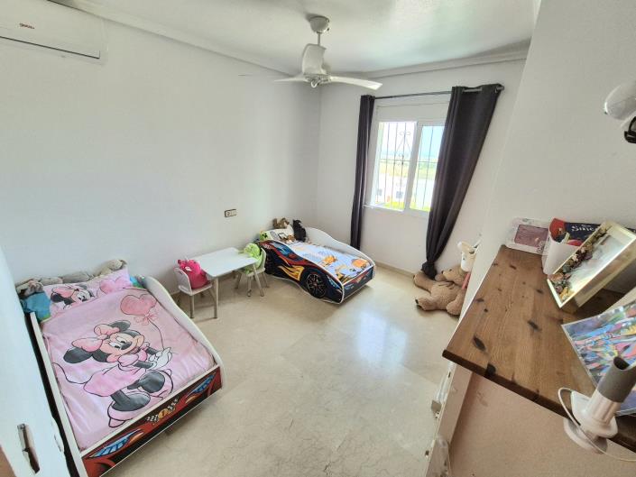 Image No.18-5 Bed House/Villa for sale