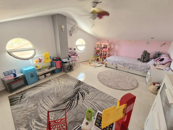 Image No.28-5 Bed House/Villa for sale