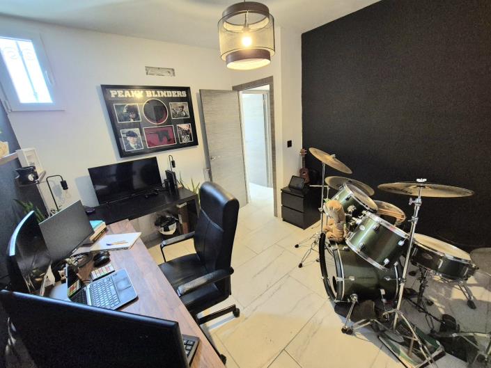 Image No.42-5 Bed House/Villa for sale