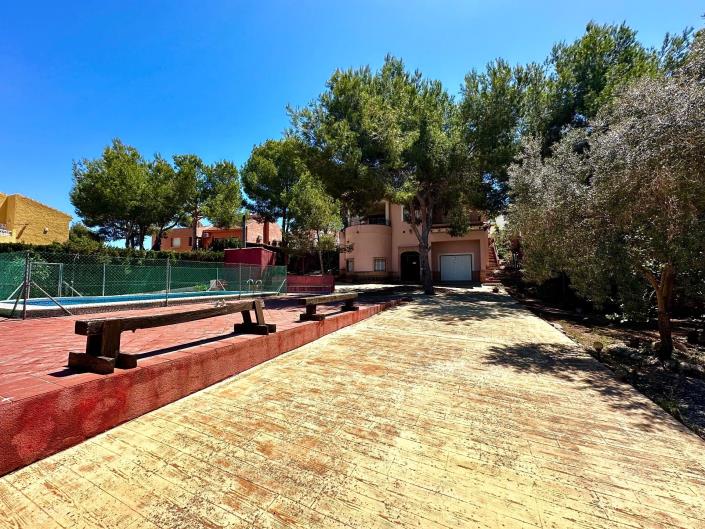 Image No.8-5 Bed House/Villa for sale