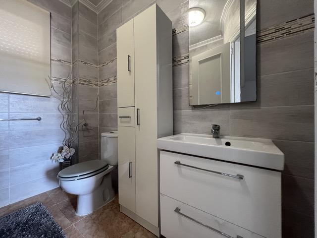 Image No.5-4 Bed House/Villa for sale