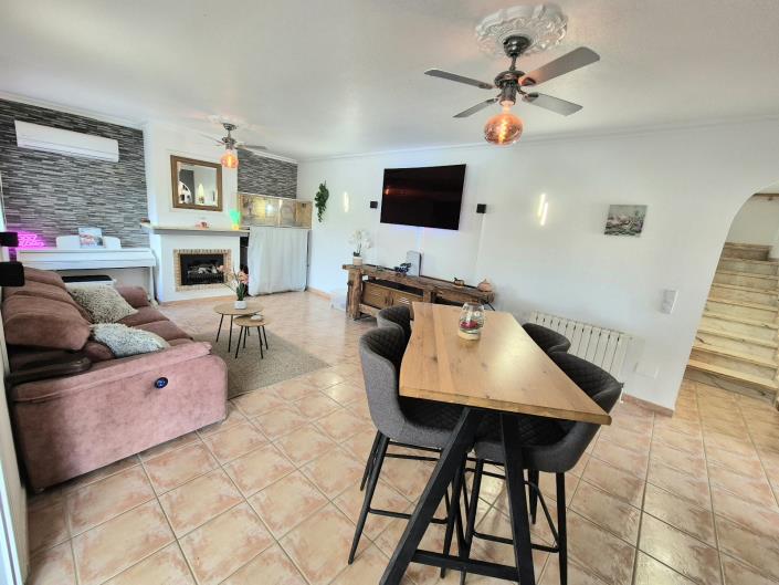 Image No.8-5 Bed Villa / Detached for sale