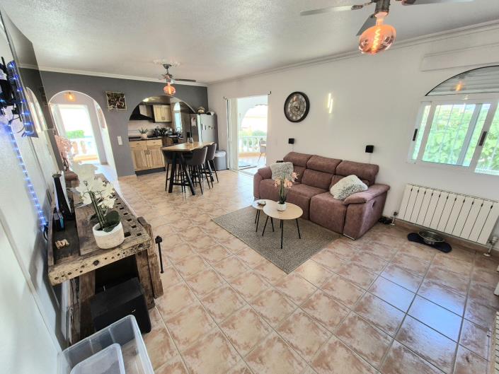 Image No.10-5 Bed Villa / Detached for sale