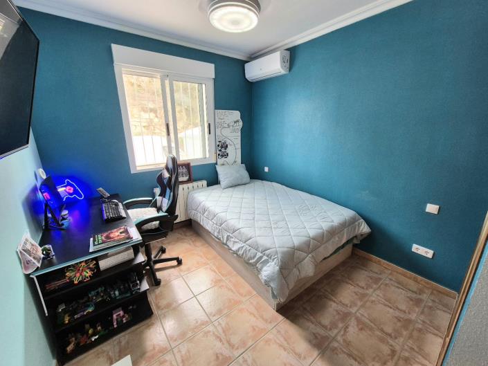 Image No.15-5 Bed Villa / Detached for sale