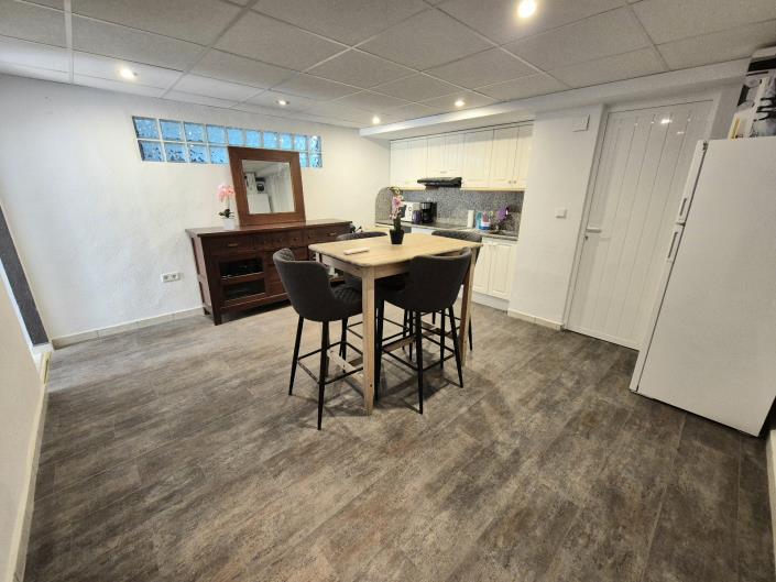 Image No.30-5 Bed Villa / Detached for sale