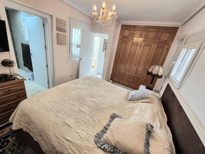 Image No.20-3 Bed House/Villa for sale