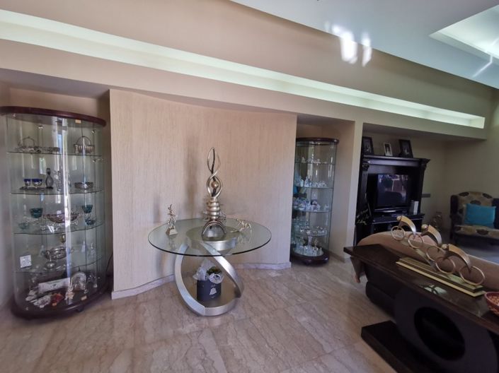 Image No.15-4 Bed Villa for sale